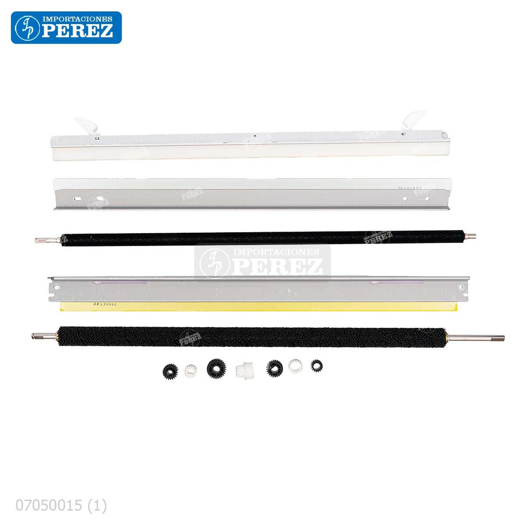 Kit Mantenimiento Cilindro Kit x06 Contiene: 01 Brush Limpieza + 01 Cuchilla Limpieza + 01 Brush Apply + 01 Cuchilla Apply + 01 Cera + 01 Juego Gear [Original - Ricoh]- Pro-/C900/C900S/ [PMG178PCUK]